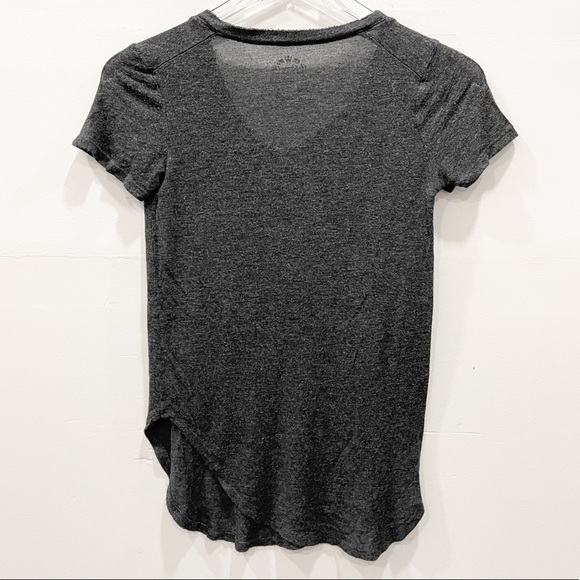 Well Worn V-Neck Short Sleeve Tee Grey ‘Weekend, I’m in Love’ Top XS - Picture 2 of 6